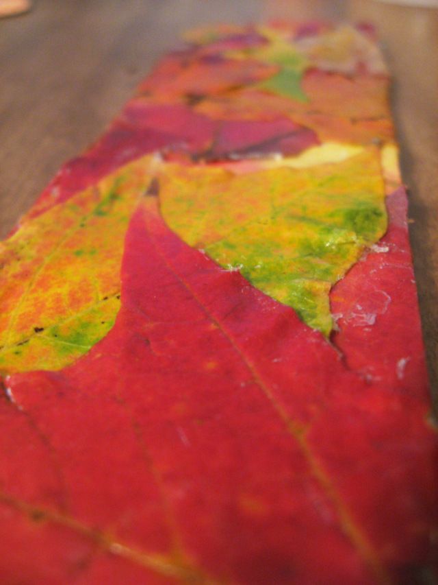Leaf bookmark